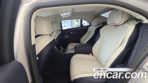 Bentley Flying Spur 4.0 2024 года из Южной Кореи