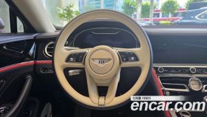 Bentley Flying Spur 4.0 2024 года из Южной Кореи