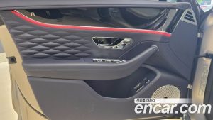 Bentley Flying Spur 4.0 2024 года из Южной Кореи