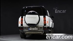 Land Rover Defender 130 P400 X- HSE 2024 года из Южной Кореи