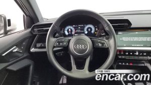 Audi A3 40 TFSI 2023 года из Южной Кореи