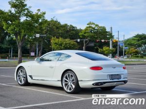 Bentley Continental 4.0 GT 2022 года из Южной Кореи