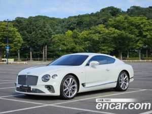 Bentley Continental 4.0 GT 2022 года из Южной Кореи