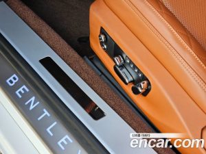 Bentley Continental 4.0 GT 2022 года из Южной Кореи