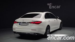 Mercedes-Benz C-Class C300 4MATIC Avantgarde 2024 года из Южной Кореи