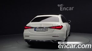Mercedes-Benz C-Class C300 4MATIC Avantgarde 2024 года из Южной Кореи