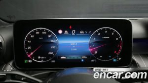 Mercedes-Benz C-Class C300 4MATIC Avantgarde 2024 года из Южной Кореи