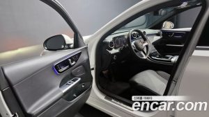 Mercedes-Benz C-Class C300 4MATIC Avantgarde 2024 года из Южной Кореи