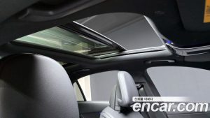 Mercedes-Benz C-Class C300 4MATIC Avantgarde 2024 года из Южной Кореи