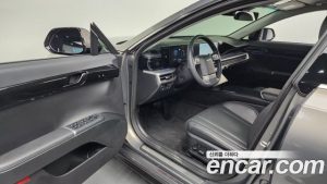 Hyundai Grandeur 2.5 Бензин 2WD 2025 года из Южной Кореи