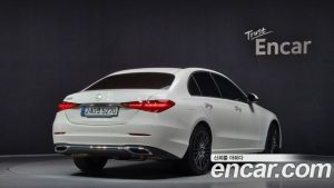 Mercedes-Benz C-Class C200 Avantgarde 2024 года из Южной Кореи