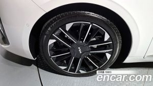 Kia K8 Noblesse 2025 года из Южной Кореи