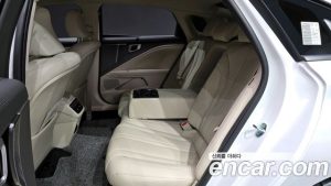 Kia K8 Noblesse 2025 года из Южной Кореи