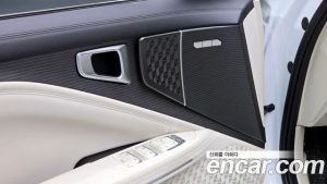 Kia K8 Noblesse 2025 года из Южной Кореи