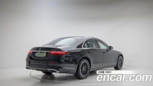 Mercedes-Benz S-Class S350 d 4MATIC 2025 года из Южной Кореи