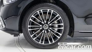 Mercedes-Benz S-Class S350 d 4MATIC 2025 года из Южной Кореи