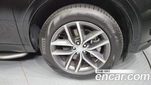Land Rover Discovery Sport P250 Dynamic SE 2024 года из Южной Кореи