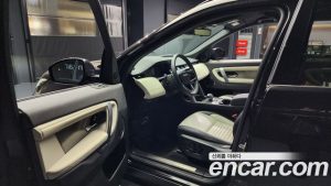 Land Rover Discovery Sport P250 Dynamic SE 2024 года из Южной Кореи