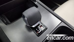 Land Rover Discovery Sport P250 Dynamic SE 2024 года из Южной Кореи