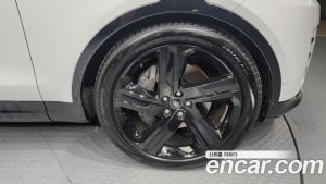 Land Rover Discovery P360 Dynamic HSE 2024 года из Южной Кореи