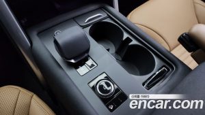 Land Rover Discovery P360 Dynamic HSE 2024 года из Южной Кореи