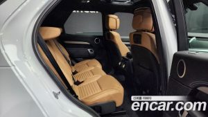 Land Rover Discovery P360 Dynamic HSE 2024 года из Южной Кореи