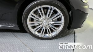 Mercedes-Benz S-Class S580e 4MATIC 2023 года из Южной Кореи