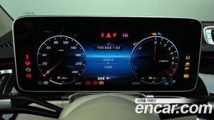 Mercedes-Benz S-Class S580e 4MATIC 2023 года из Южной Кореи