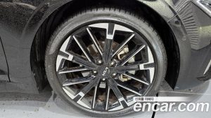 Kia K5 1.6 Turbo 2024 года из Южной Кореи