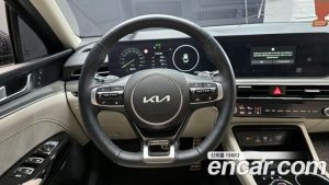 Kia K5 1.6 Turbo 2024 года из Южной Кореи