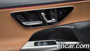 Mercedes-Benz E-Class E200 Avantgarde 2024 года из Южной Кореи