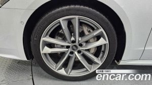 Audi A7 55 TFSI 4WD Premium 2023 года из Южной Кореи