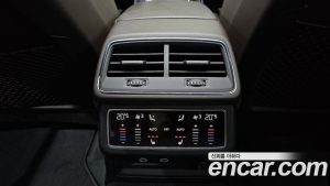 Audi A7 55 TFSI 4WD Premium 2023 года из Южной Кореи