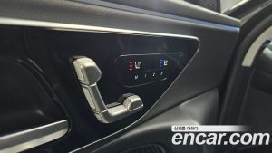 Mercedes-Benz E-Class E200 Avantgarde 2024 года из Южной Кореи