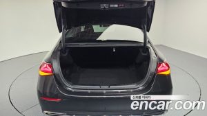Mercedes-Benz E-Class E200 Avantgarde 2024 года из Южной Кореи