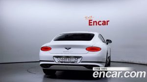 Bentley Continental 4.0 GTS 2023 года из Южной Кореи