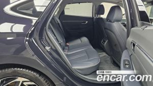 Hyundai Sonata Inspiration 2025 года из Южной Кореи