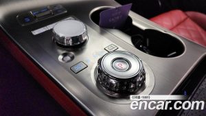 Genesis GV70 2.5T Бензин 2WD 2025 года из Южной Кореи