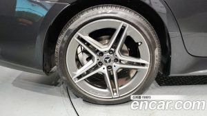 Mercedes-Benz CLS-Class CLS300d 4MATIC 2023 года из Южной Кореи