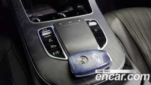Mercedes-Benz CLS-Class CLS300d 4MATIC 2023 года из Южной Кореи