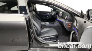 Mercedes-Benz CLS-Class CLS300d 4MATIC 2023 года из Южной Кореи