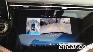 Mercedes-Benz E-Class E350e 4MATIC 2025 года из Южной Кореи