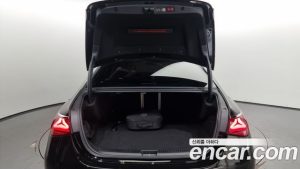 Mercedes-Benz E-Class E350e 4MATIC 2025 года из Южной Кореи