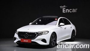 Mercedes-Benz E-Class E200 Avantgarde 2025 года из Южной Кореи