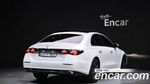 Mercedes-Benz E-Class E200 Avantgarde 2025 года из Южной Кореи