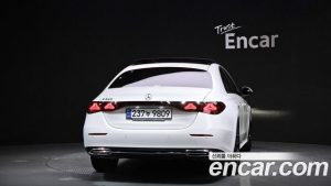 Mercedes-Benz E-Class E200 Avantgarde 2025 года из Южной Кореи