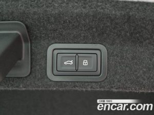 Audi A6 45 TFSI 2025 года из Южной Кореи