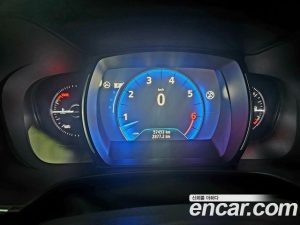 Renault-KoreaSamsung QM6 Quest 2.0 LPe SE 2WD 2024 года из Южной Кореи