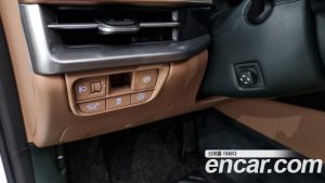 Hyundai Grandeur Calligraphy 2024 года из Южной Кореи