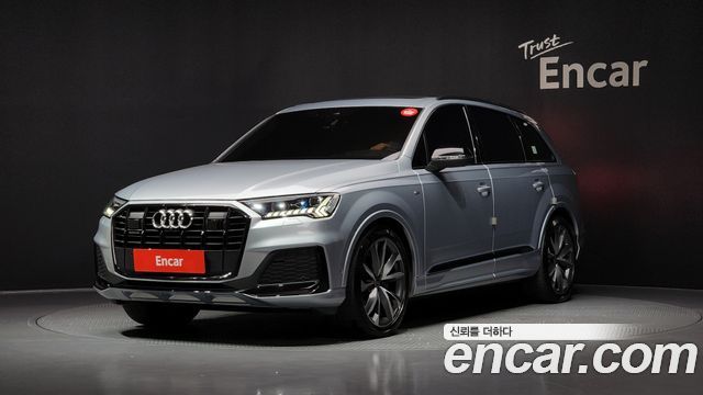 Audi Q7 50 TDI 4WD Premium 2023 года из Кореи